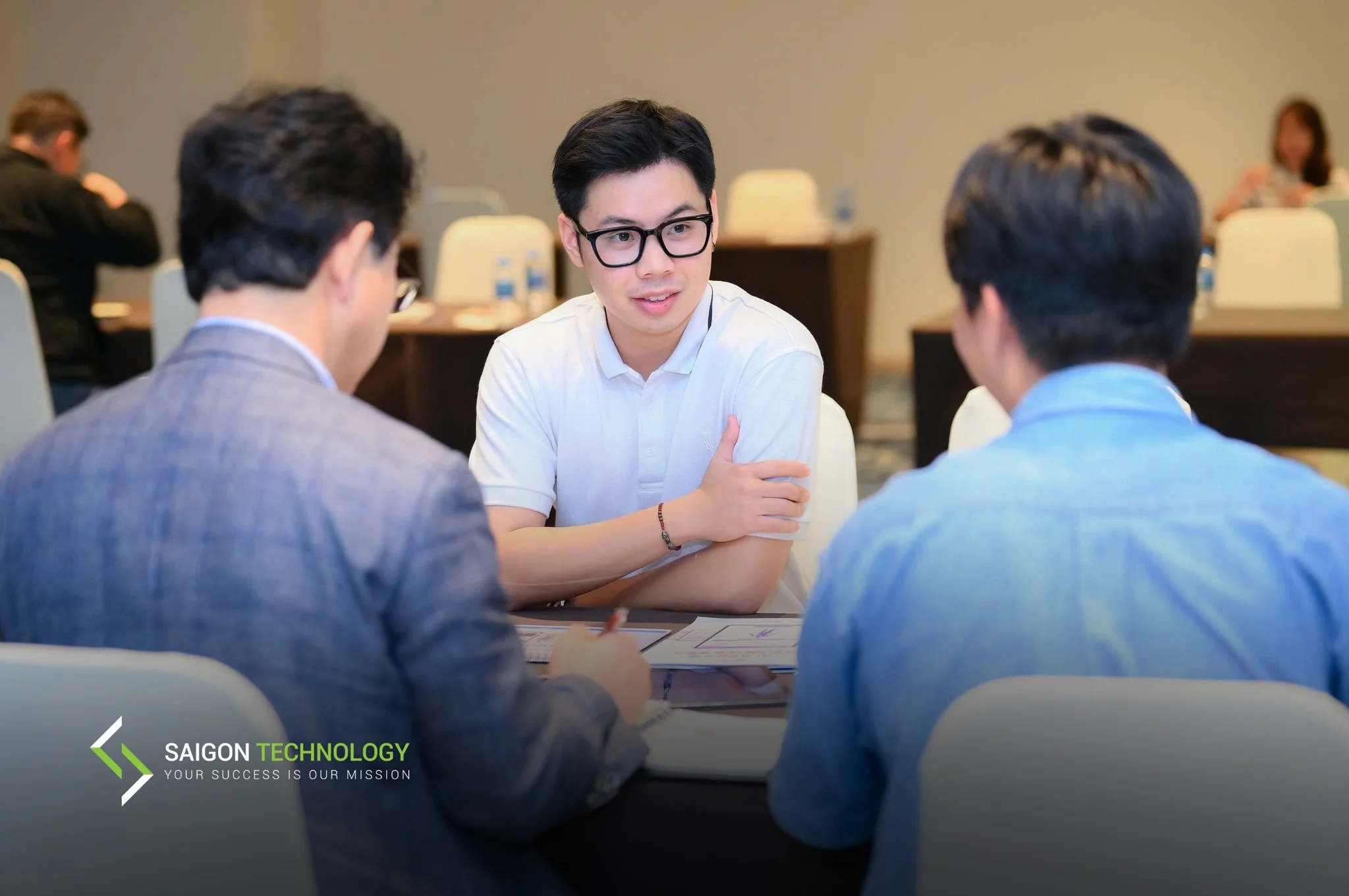 "Giỏi" Có Thực Sự Là Chìa Khóa Vàng Hay Chỉ Là Bước Đầu Tiên?