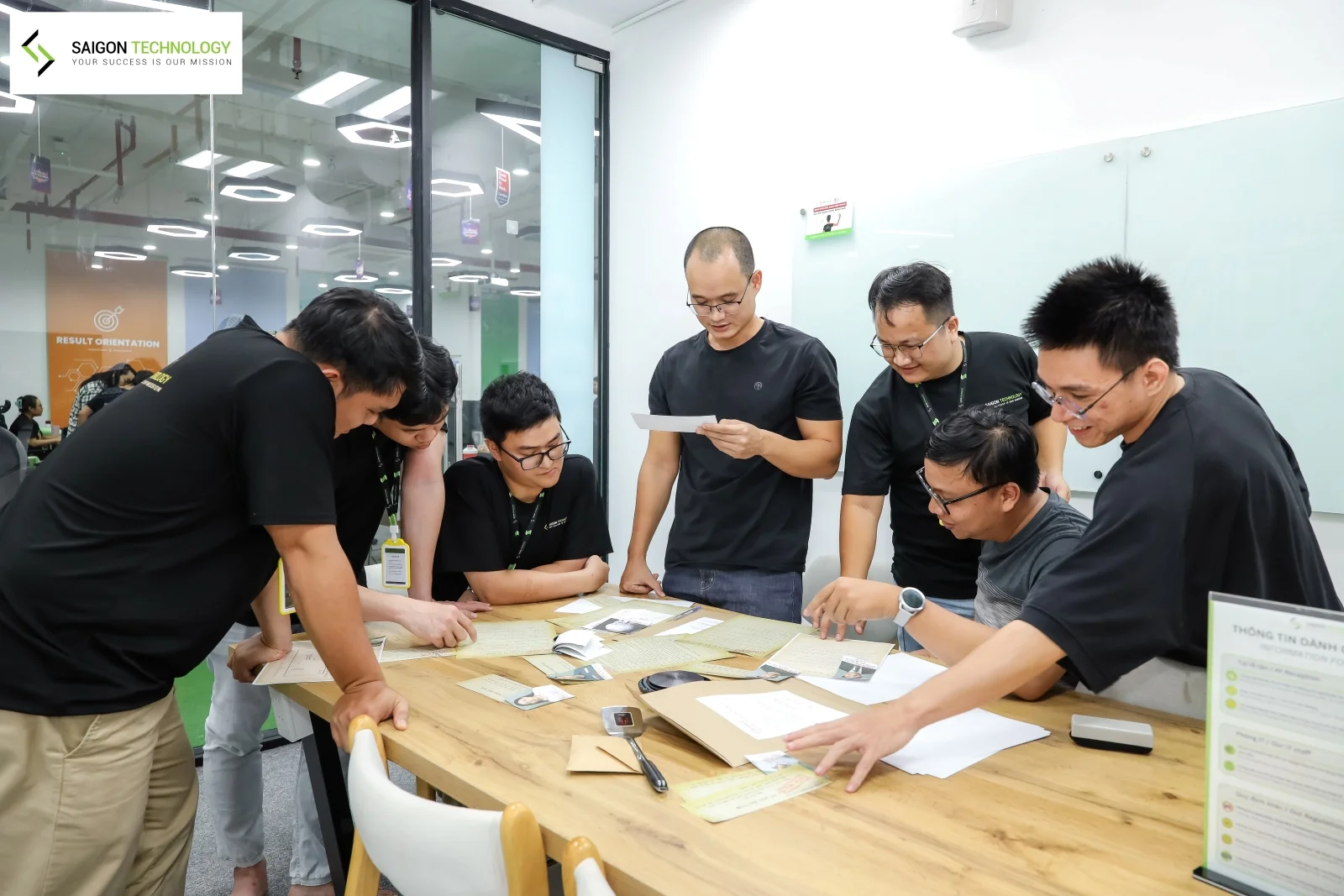 Data Engineer vs Data Scientist: Nghề nào bền vững hơn trong kỷ nguyên AI?